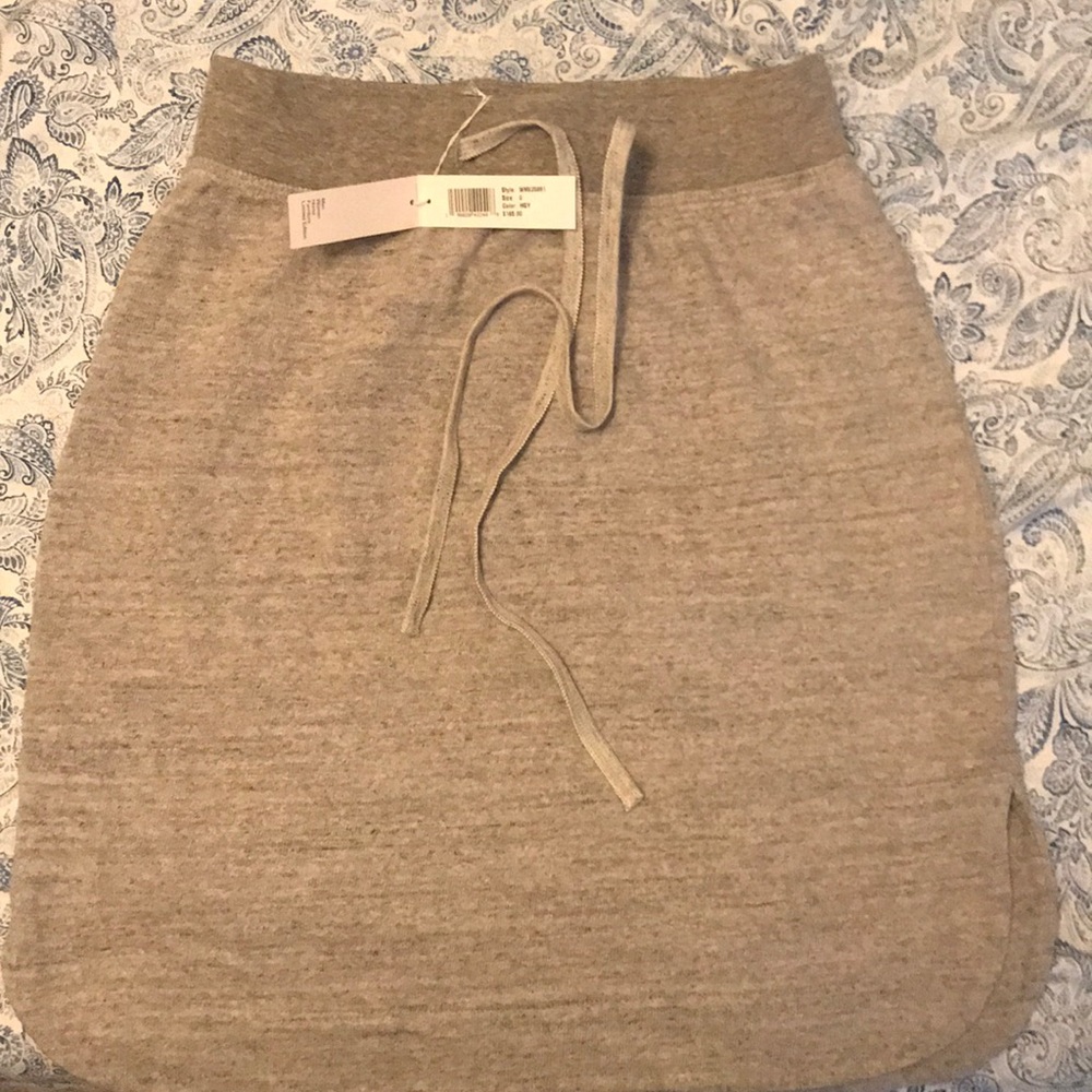 James Perse gray skirt